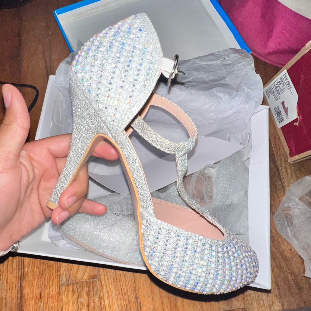 BELLA LUNA HEELS